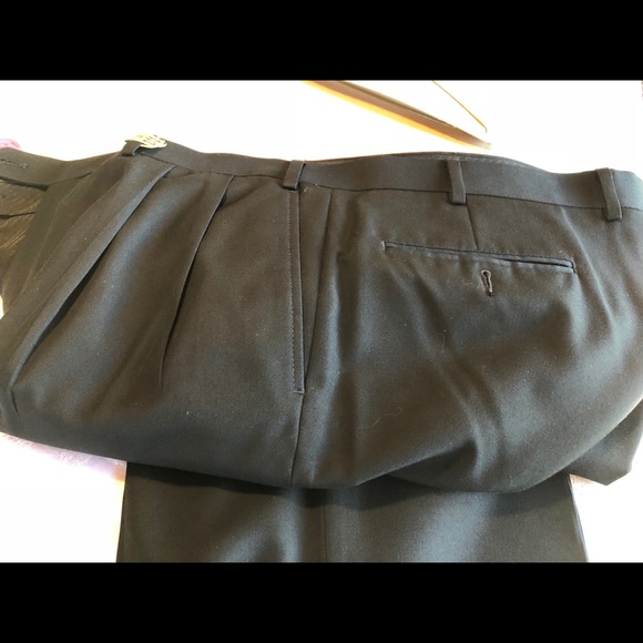 IZOD MEN’s SUIT CLASSIC BLACK SIZE 38 REGULAR - Picture 7 of 8